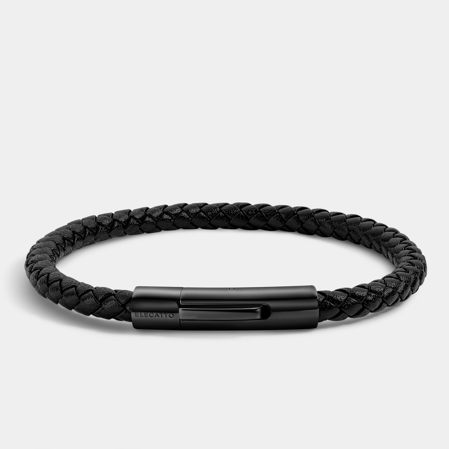 Elagio All Black