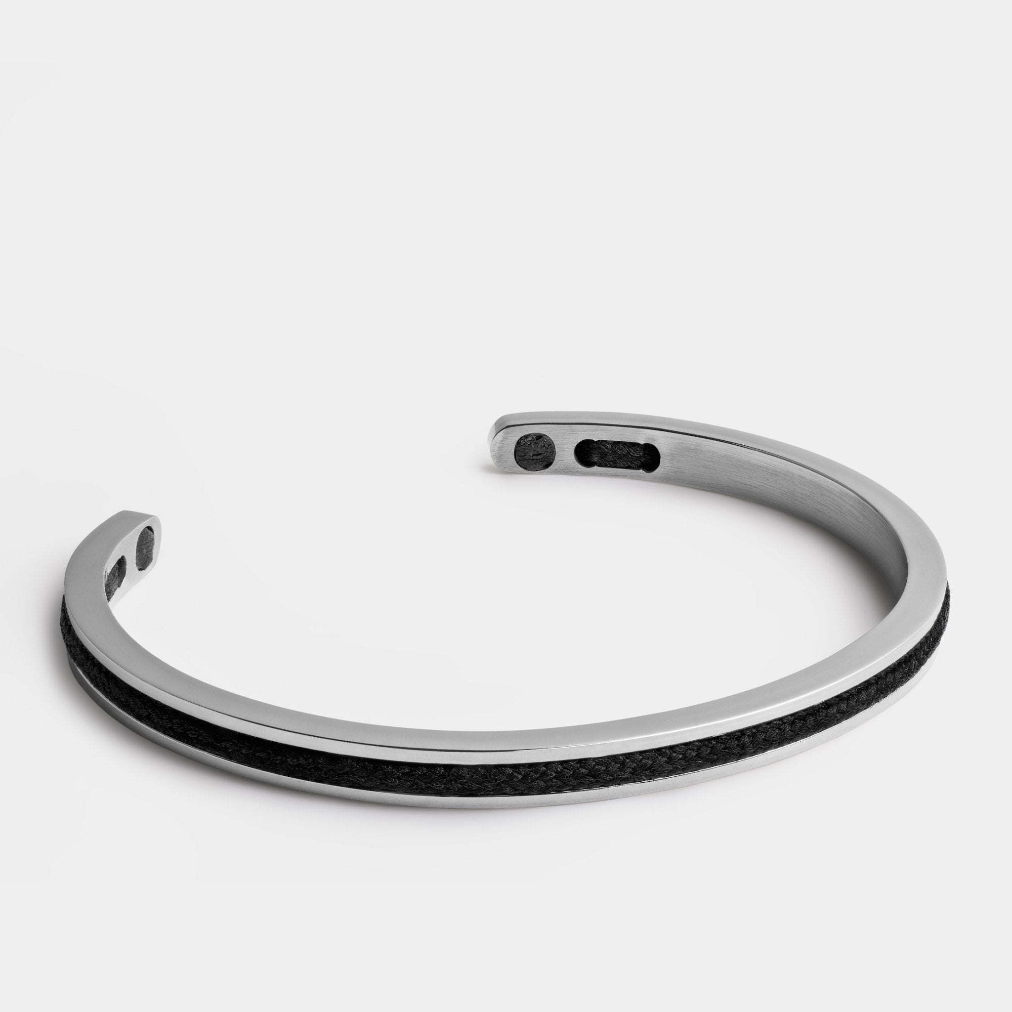 Nereus Cuff Black - Elegatto