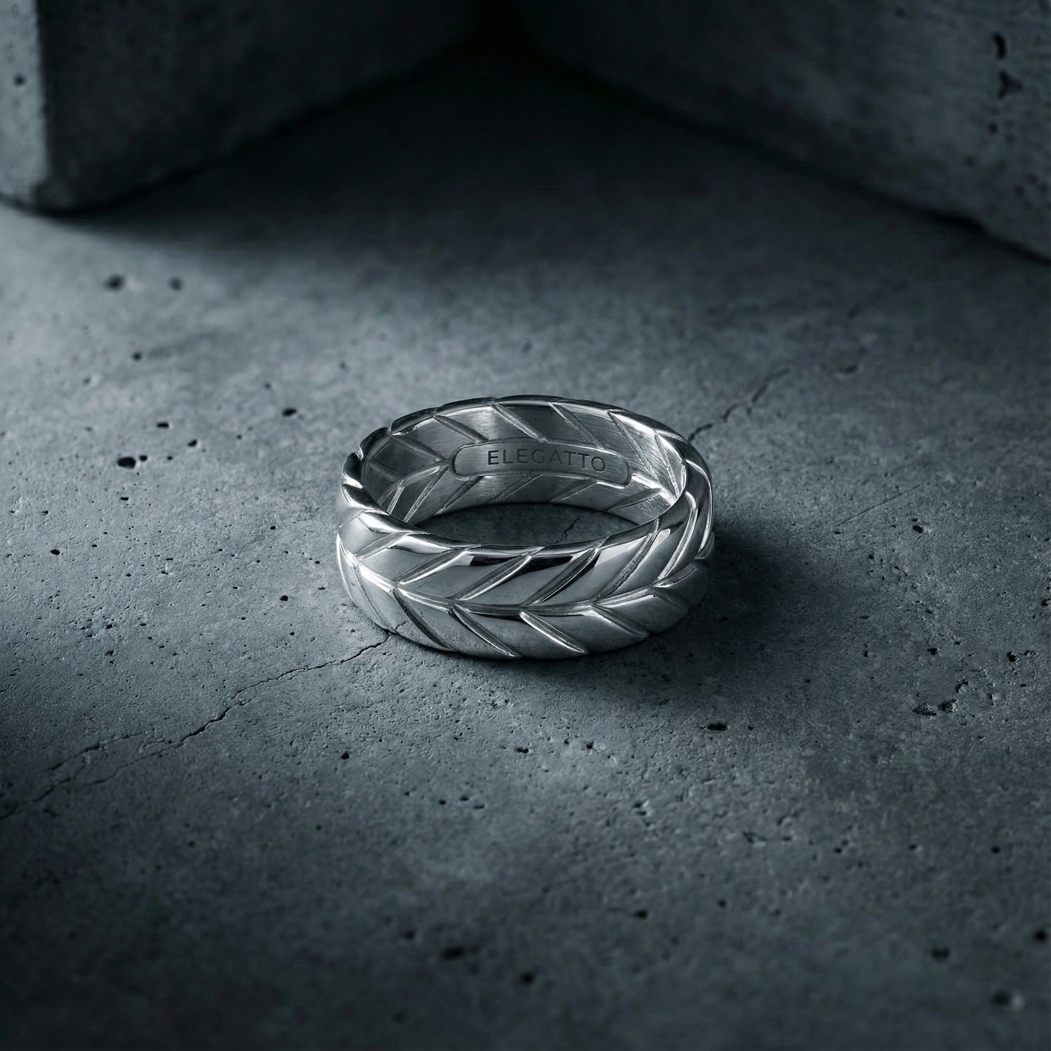 Feather Ring
