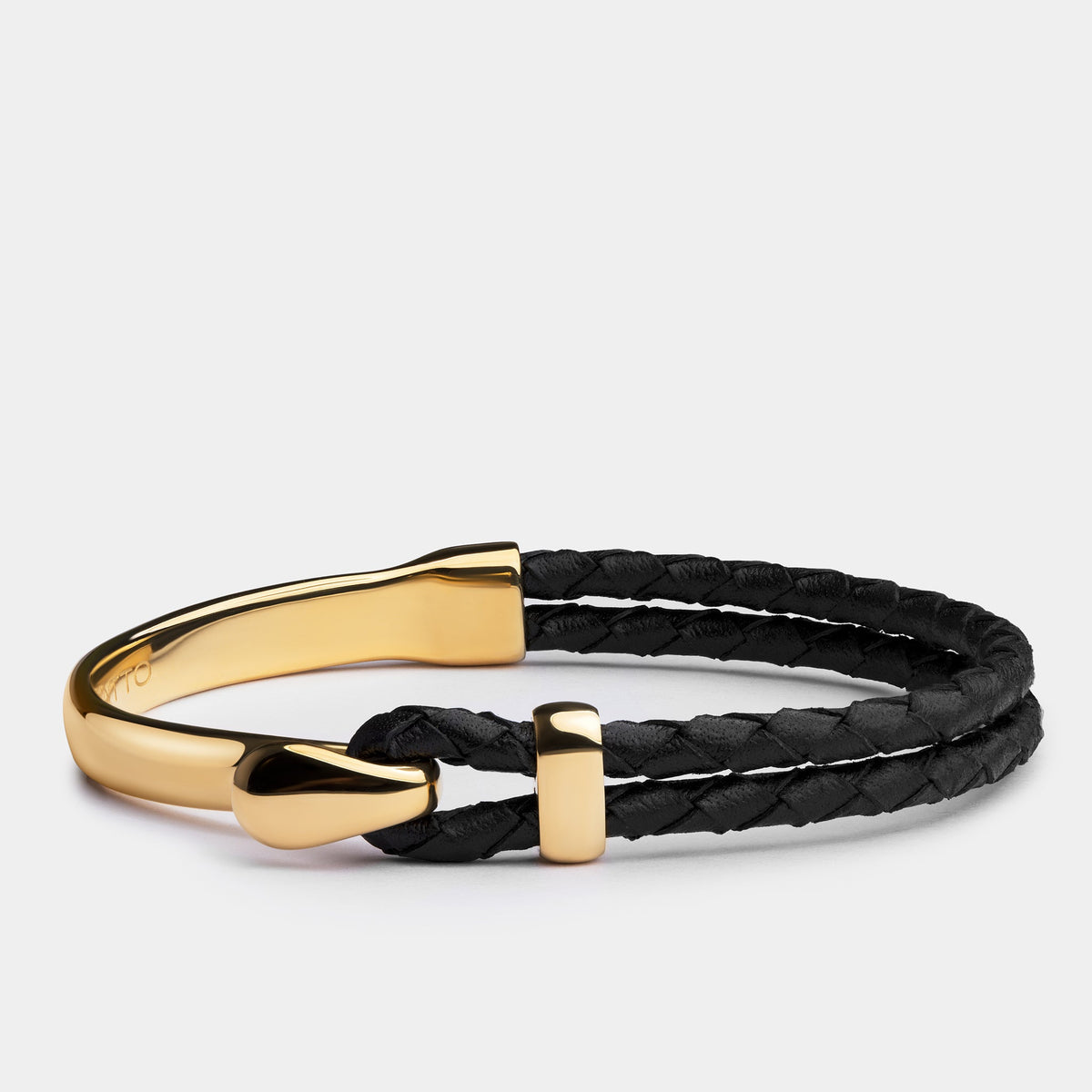 signature-gold-468902.jpg?crop 